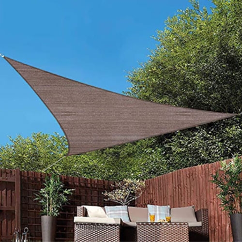 Zonnedoek 3x3x4,24m 200gr/m² 90° taupe sfeerfoto
